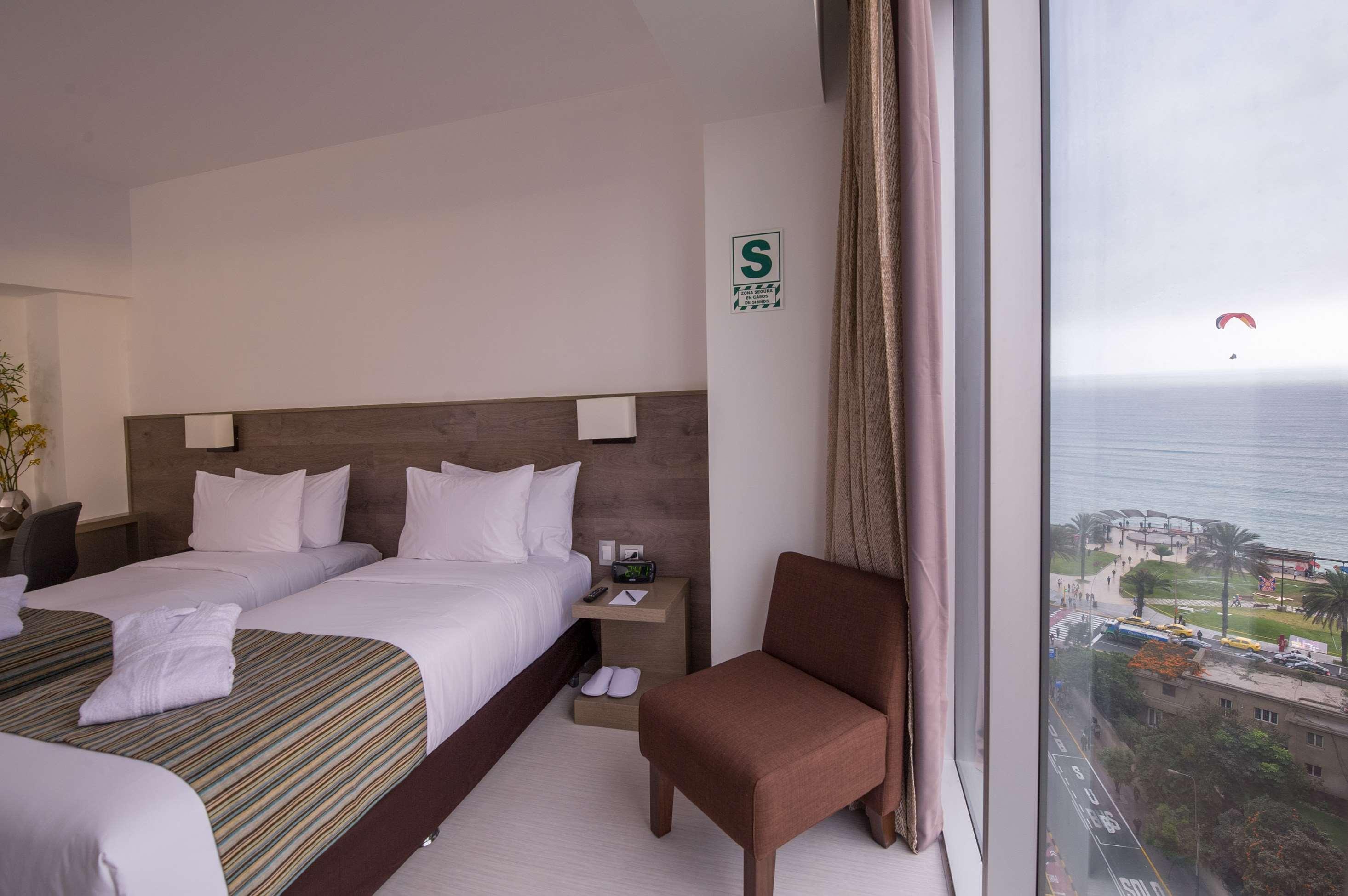 Best Western Posada Royale Hotel & Suites Сими-Вэлли Экстерьер фото