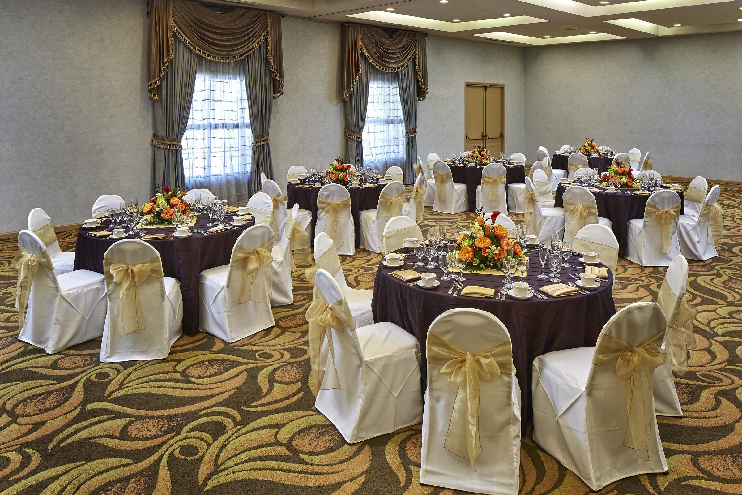 Best Western Posada Royale Hotel & Suites Сими-Вэлли Экстерьер фото